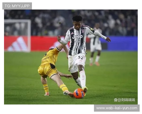 尤文边后卫在训练中尝试更多进攻型插上与回撤节奏