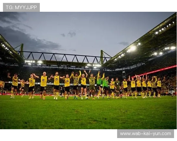 德甲多特外线配合到位，主场再享胜利